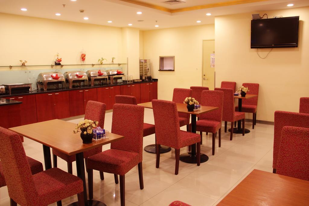 Hanting Hotel Shanghai South Railway Station Luoxiang Road Branch Экстерьер фото