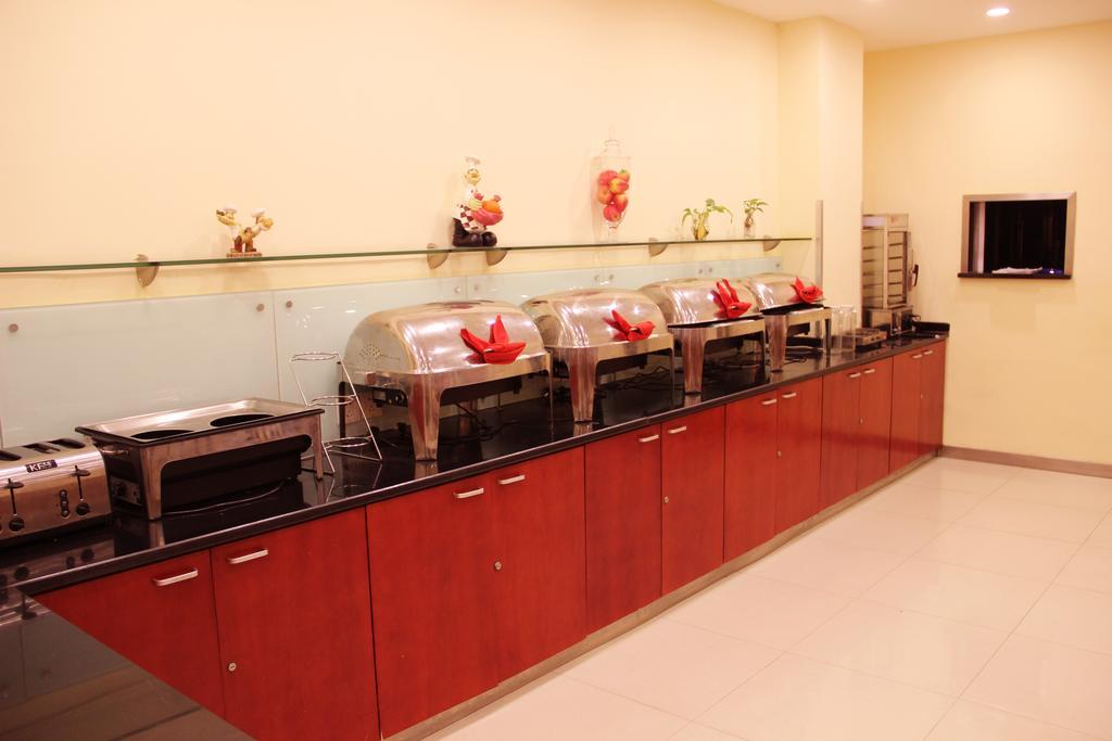 Hanting Hotel Shanghai South Railway Station Luoxiang Road Branch Экстерьер фото